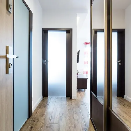 Julia Apartament *