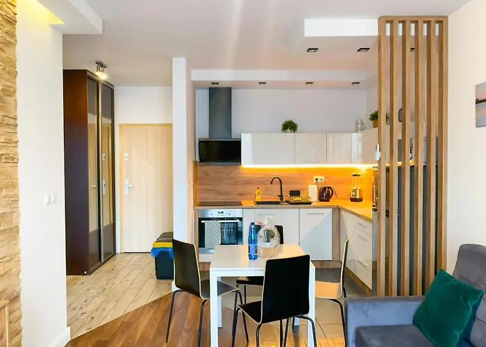 Julia By Livermo Air Conditioning * Познань