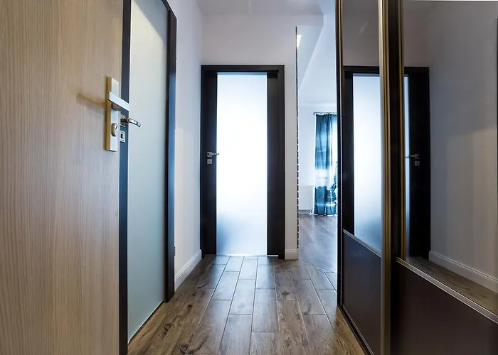 Julia By Livermo Air Conditioning شقة بوزنان